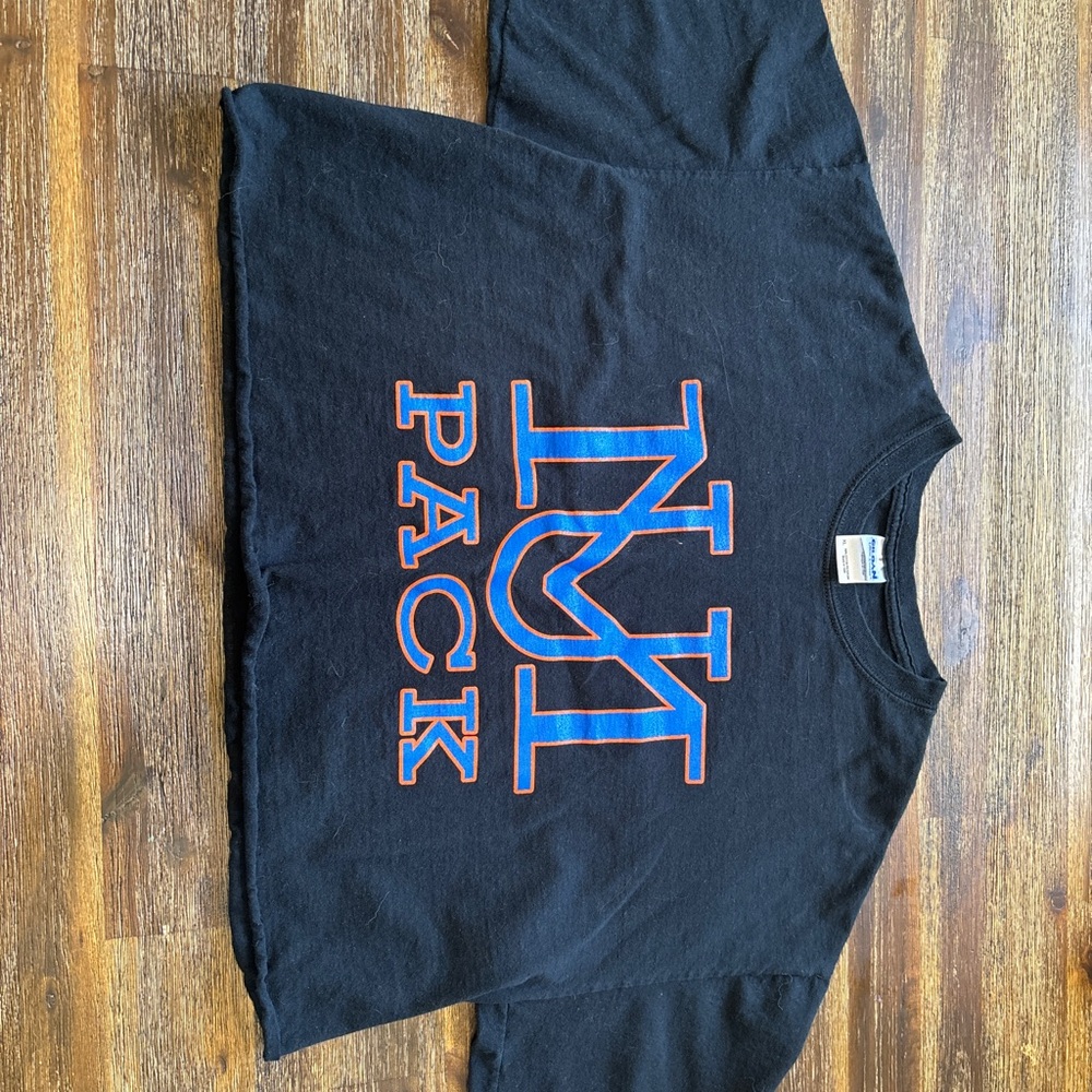 Black Graphic T-Shirt Cropped